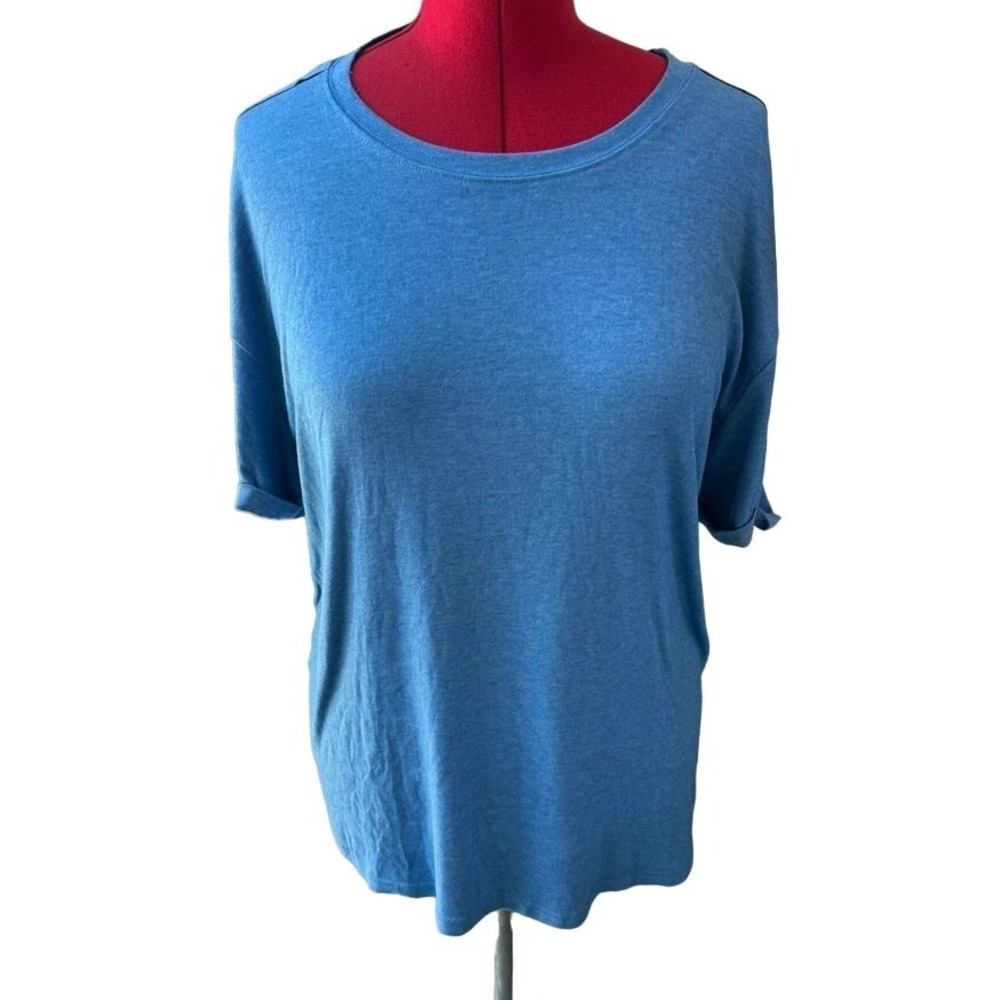 Womens NWOT Blue SHort sleeve Shirt cuffed SEAMS OUT Brand-Anrabess #380